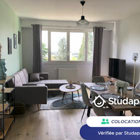 Private room for rent for €540 per month in Orléans, Boulevard Guy Marie Riobé