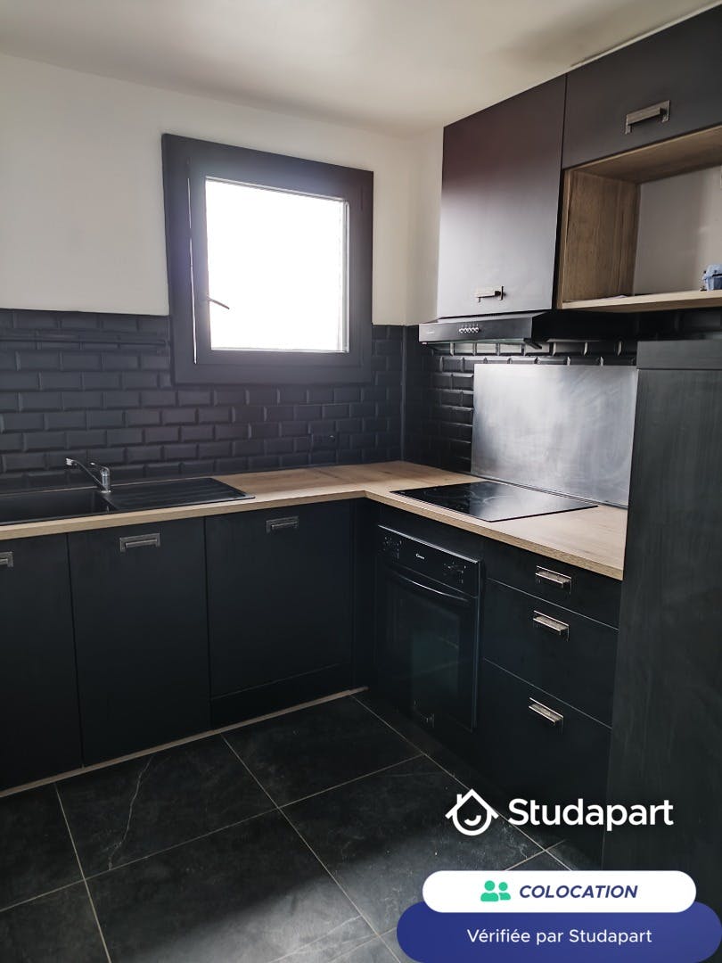Stanza privata in affitto a 395 € al mese a Évreux, Rue de l'Épargne