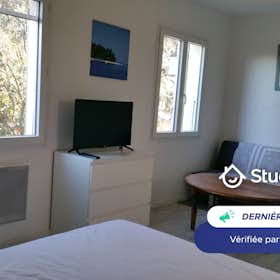 Apartamento para alugar por € 470 por mês em Perpignan, Chemin Del Vives
