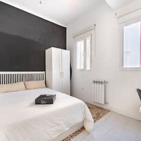 Private room for rent for €795 per month in Madrid, Calle de Teruel