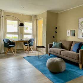 Appartement te huur voor € 1.200 per maand in Dresden, Wiener Straße