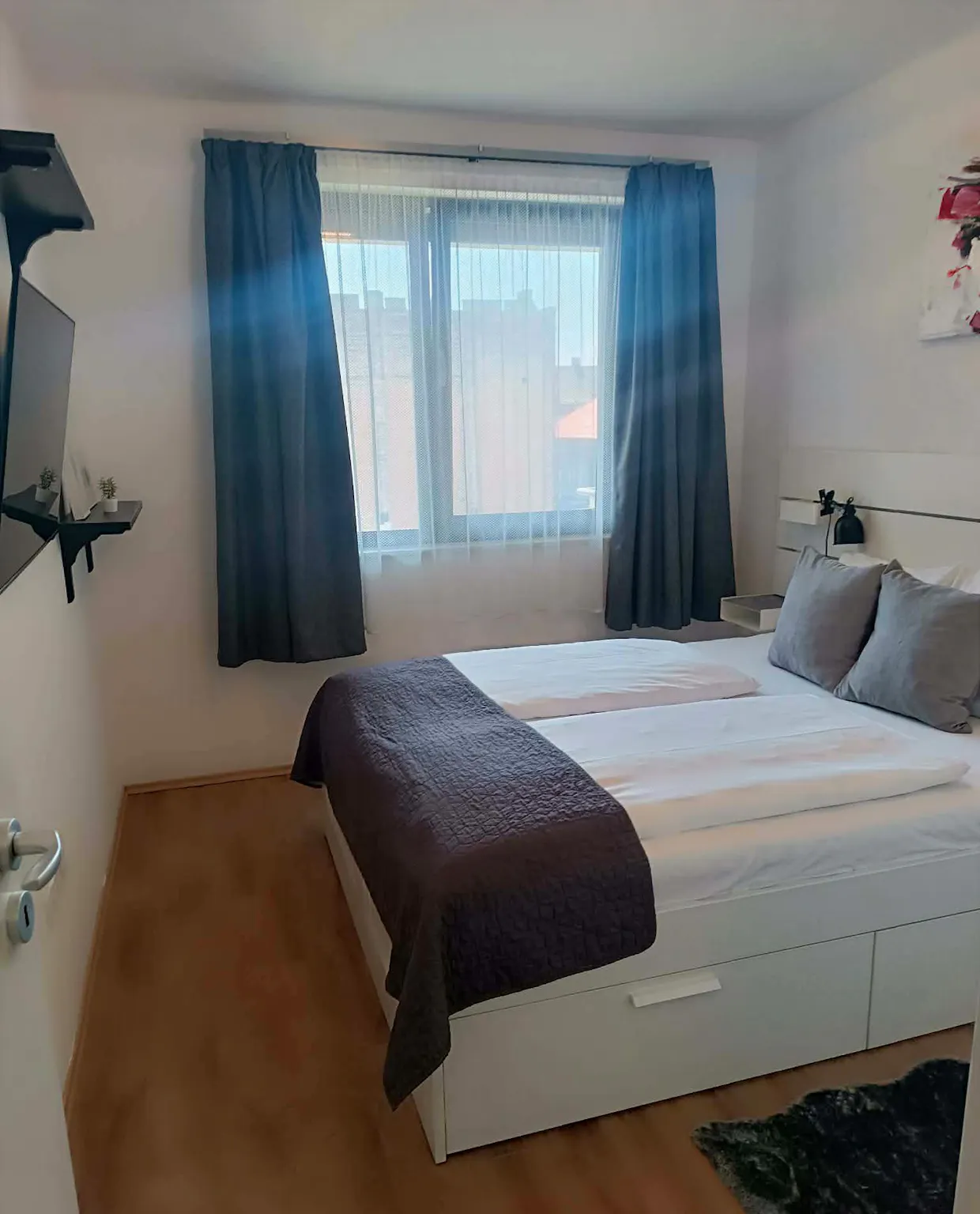 Kertész utca, Budapest preview