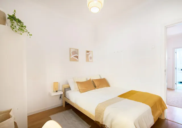 Private room in Rua Emilia das Neves, Lisbon (1511000) room image 2