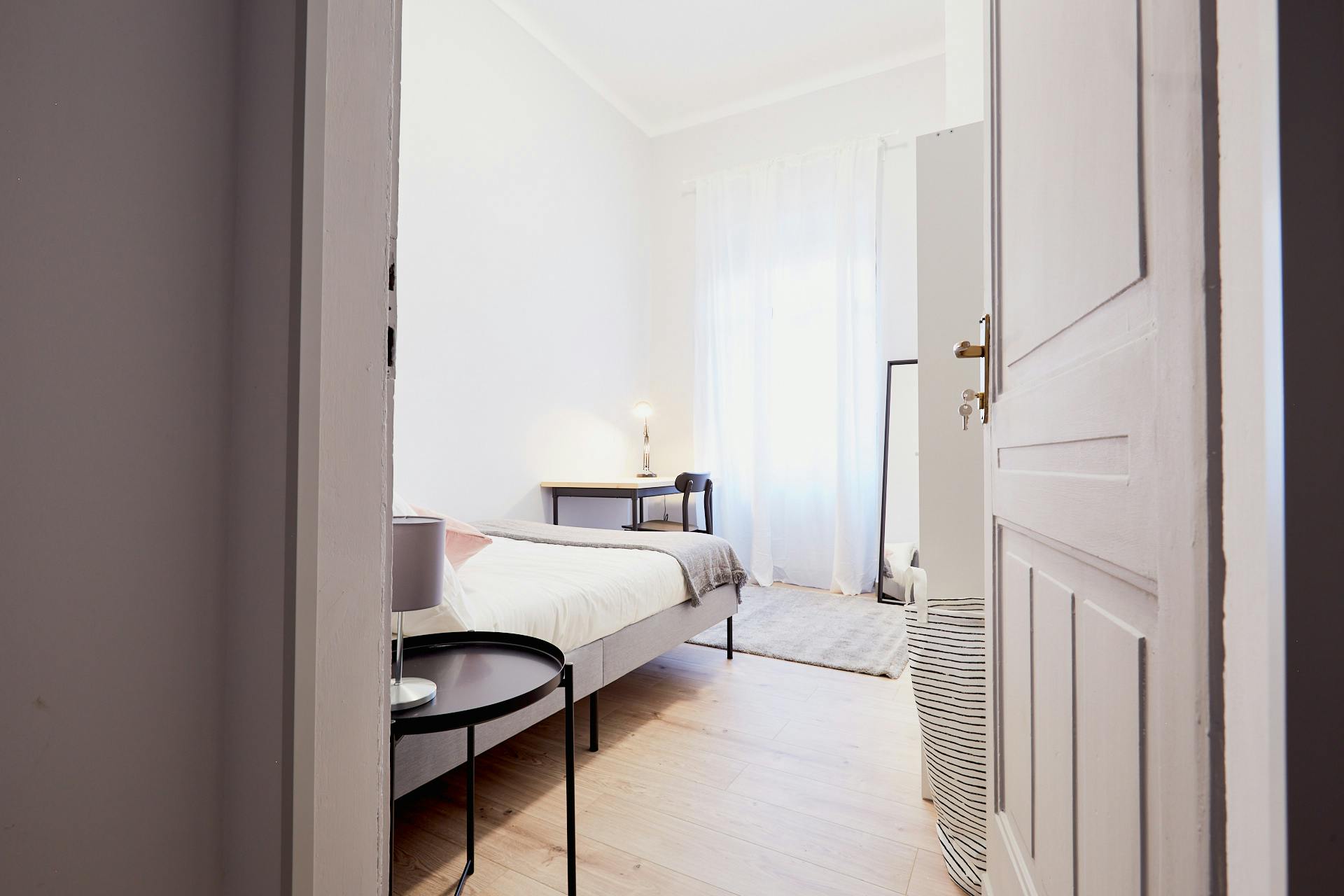 Single room Turin, 1 bed, 10m² — photo 1