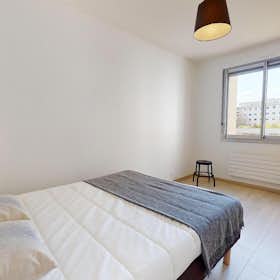 Private room for rent for €613 per month in Lyon, Rue Claudius Pionchon