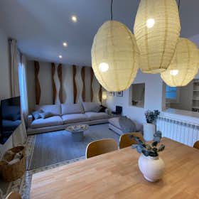 Apartment for rent for €4,256 per month in Barcelona, Carrer dels Madrazo