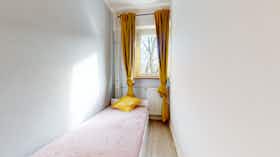 Private room for rent for PLN 1,605 per month in Warsaw, ulica Jana Kasprowicza