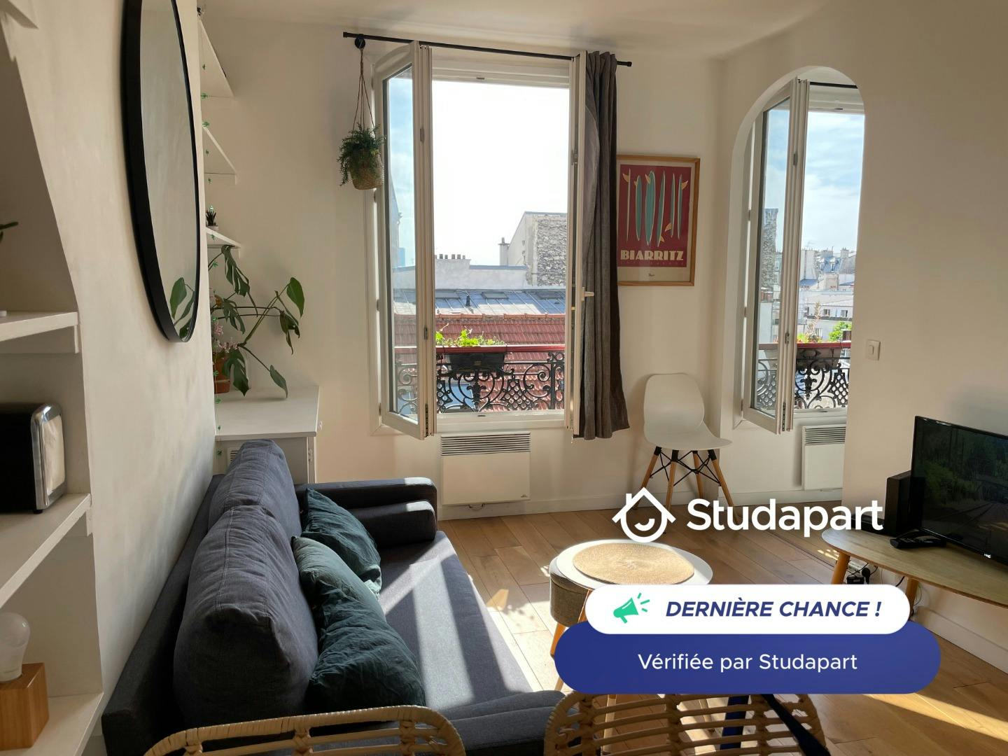 Apartment for rent for €1,990 per month in Paris, Rue Popincourt