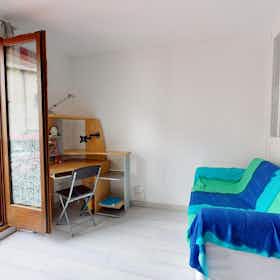 Apartamento para alugar por € 569 por mês em Toulouse, Rue du Férétra
