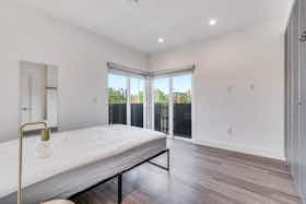 Private room for rent for $1,598 per month in Los Angeles, Fountain Ave