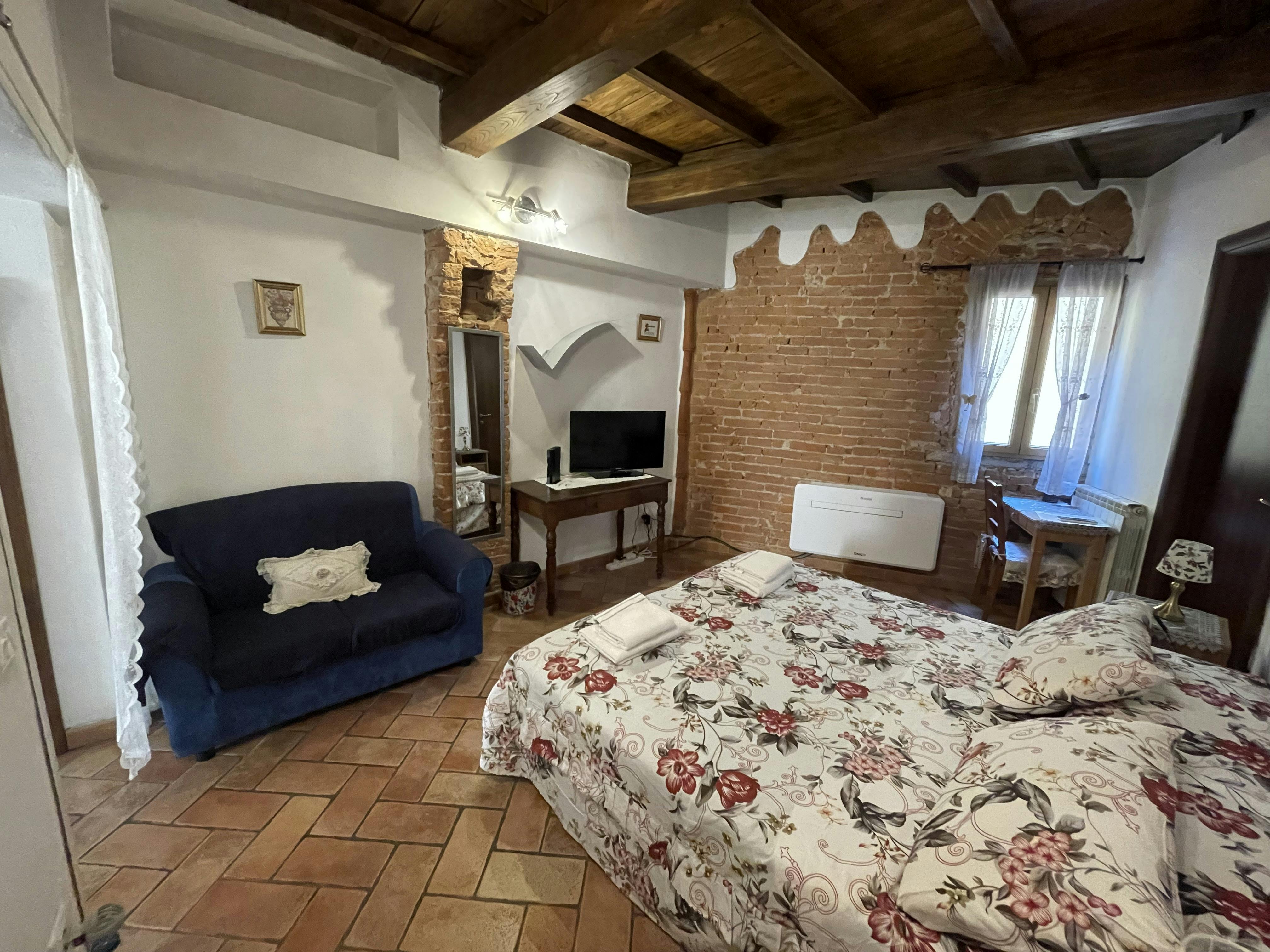 Apartment for rent for €1,150 per month in Florence, Costa San Giorgio