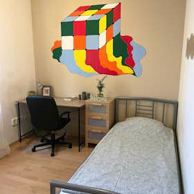 Private room for rent for HUF 151,868 per month in Budapest, Rákóczi út