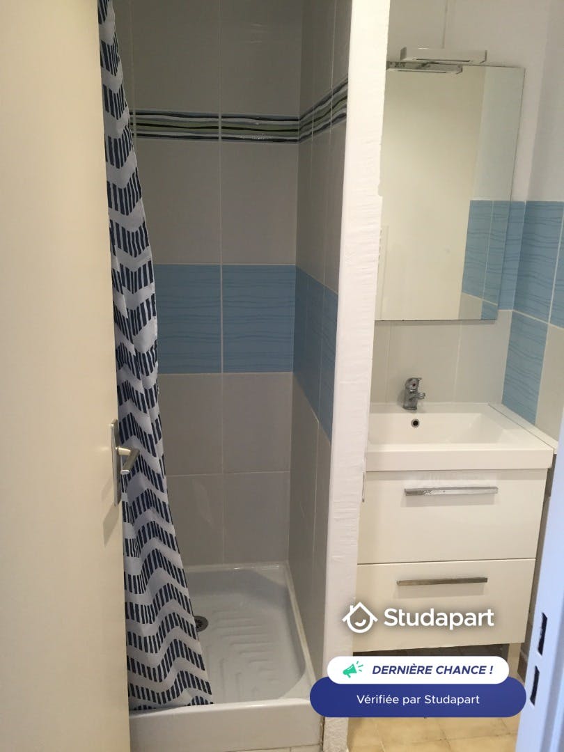 Apartment in Marseille, La Capelette, 10e Arrondissement - View 4