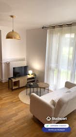Apartment for rent for €640 per month in Saint-Étienne, Rue Lisfranc