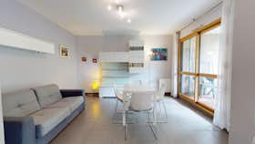 公寓 正在以 €1,100 的月租出租，其位于 Lyon, Rue Chazière