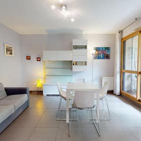 公寓 正在以 €1,100 的月租出租，其位于 Lyon, Rue Chazière