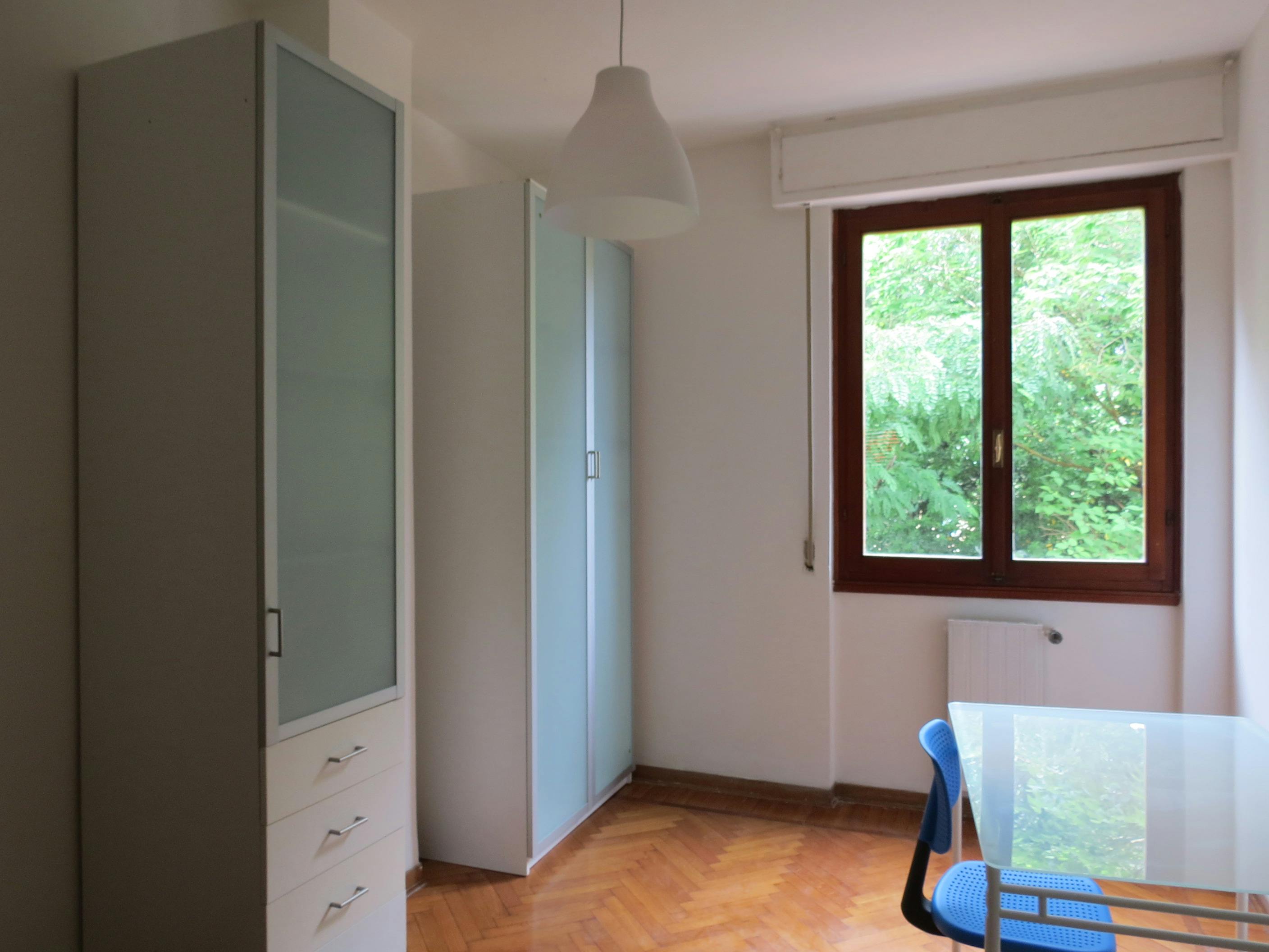 Private room for rent for €525 per month in Pisa, Via San Giuseppe Benedetto Cottolengo