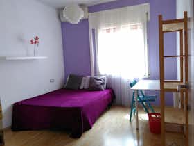 私人房间 正在以 €510 的月租出租，其位于 Barcelona, Carrer de la Torre dels Pardals