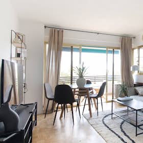 Apartment for rent for €3,500 per month in Barcelona, Passeig d'Urrutia
