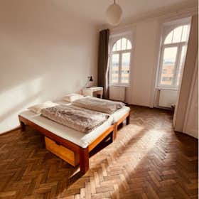 Lägenhet att hyra för 1 400 € i månaden i Vienna, Ausstellungsstraße
