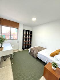 Приватна кімната за оренду для 330 EUR на місяць у Murcia, Calle Córdoba