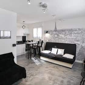 Appartamento in affitto a 690 € al mese a Alfortville, Rue Émile Goeury