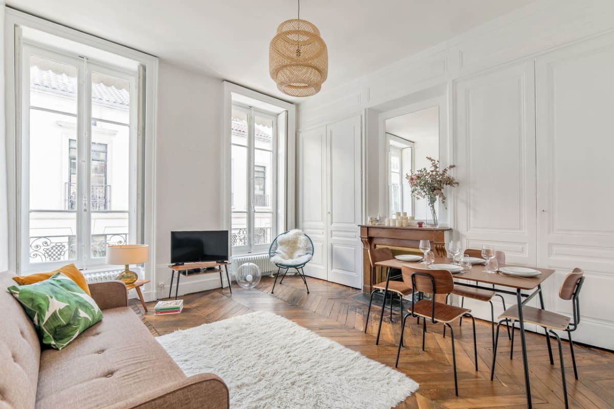 Apartment for rent on Rue de Condé, Lyon