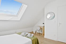 Отдельная комната сдается в аренду за 491 € в месяц в Lille, Rue Solférino