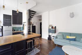 Wohnung zu mieten für 1.430 € pro Monat in Bordeaux, Rue Contrescarpe