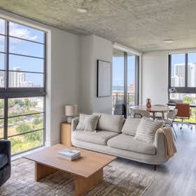 Mieszkanie do wynajęcia za $6,753 miesięcznie w mieście Miami, NE 17th Ter