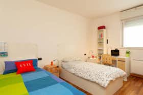 Mehrbettzimmer zu mieten für 386 € pro Monat in Milan, Viale dell'Innovazione