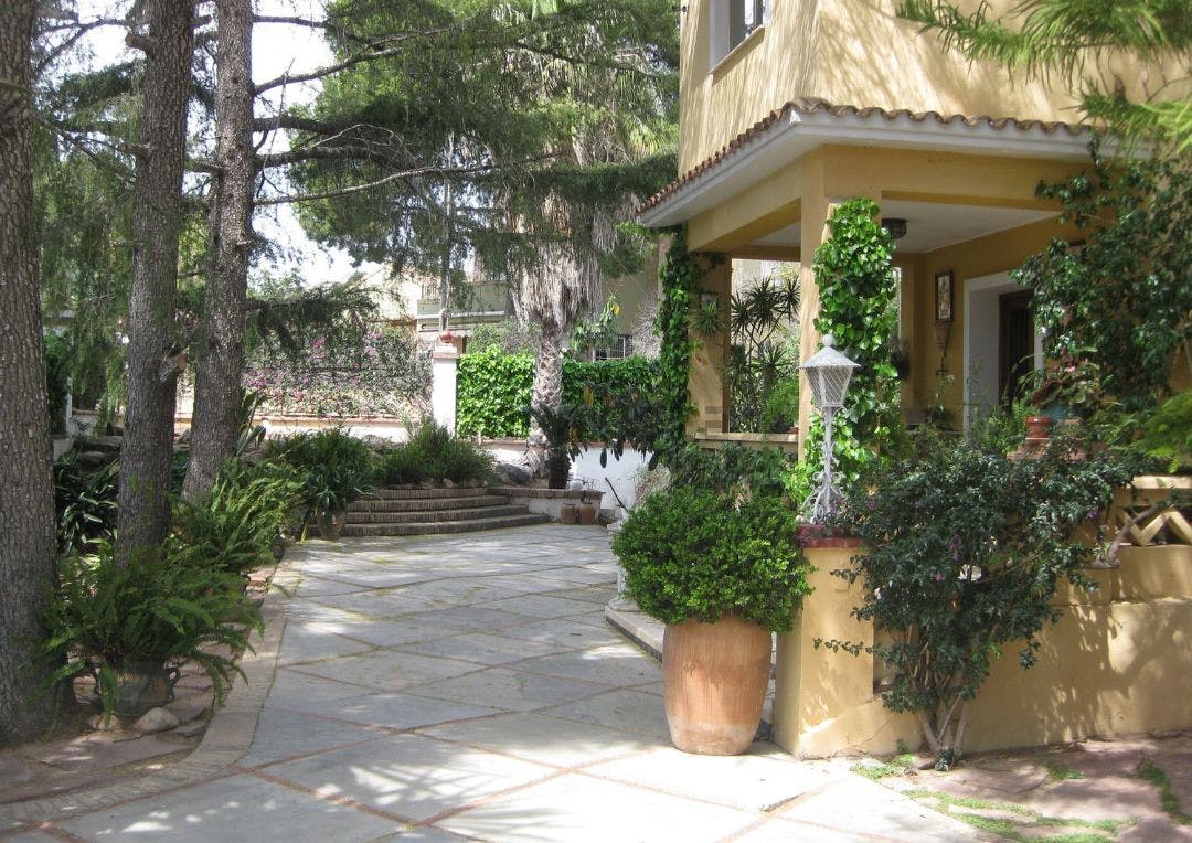 House for rent for €2,600 per month in El Campello, Carrer de la Canyada