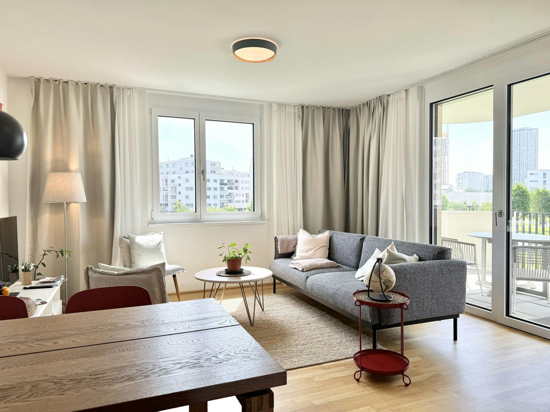 Bonsaigasse, Vienna preview