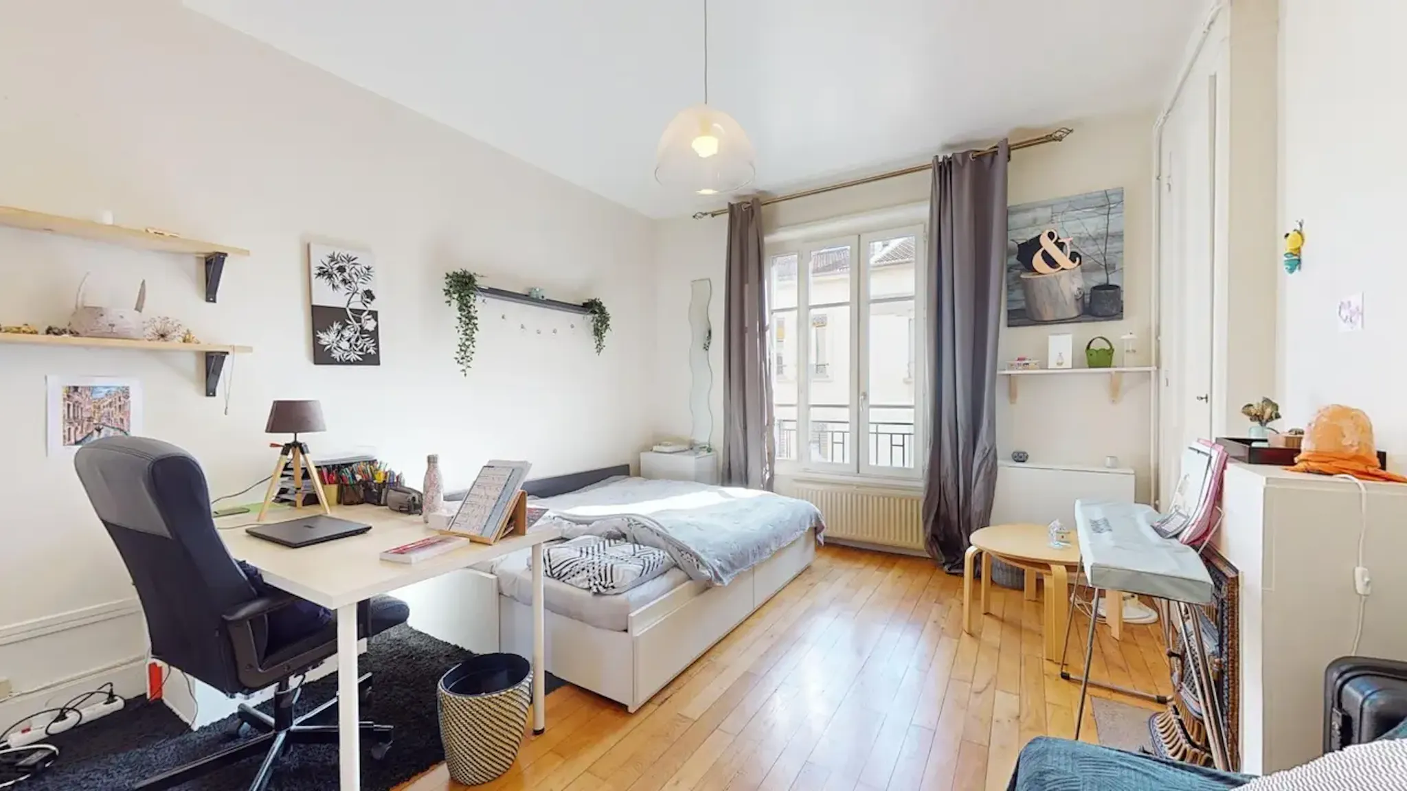 Rue Notre-Dame, Lyon preview