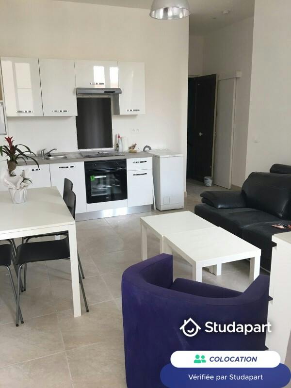 Private room for rent on Place Castellane, Marseille - Vue 4