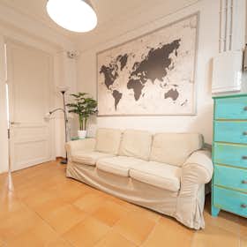 Отдельная комната сдается в аренду за 640 € в месяц в Barcelona, Carrer de la Boqueria
