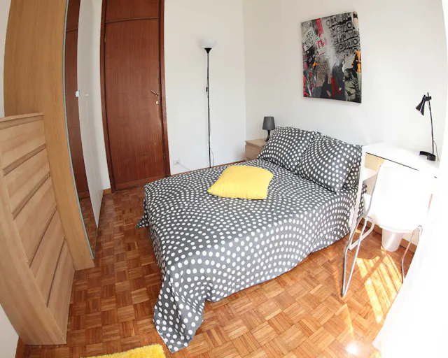 Private room in Via dei Ciclamini, Milan (1512263) room image 1