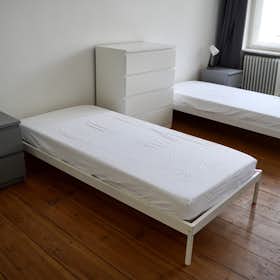Shared room for rent for €450 per month in Berlin, Breite Straße