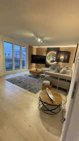 Apartment for rent for €2,950 per month in Kaiserslautern, Mozartstraße