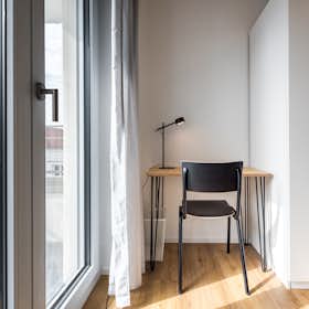 Приватна кімната за оренду для 770 EUR на місяць у Frankfurt am Main, Gref-Völsing-Straße