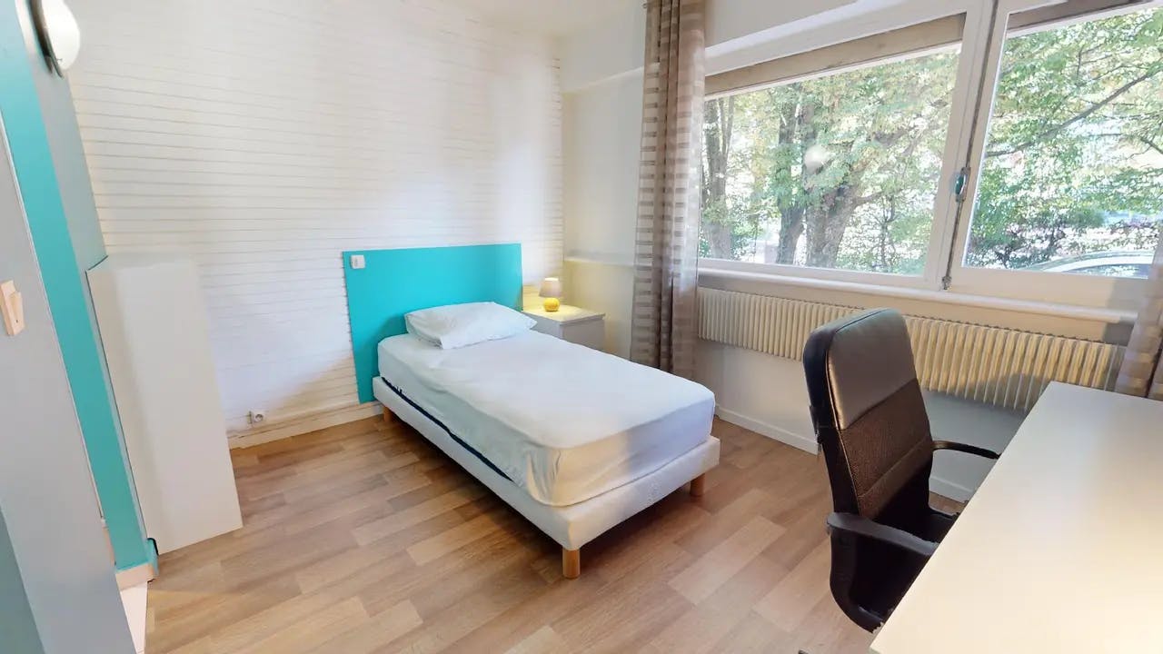 Private room in Chemin des Moulins, Chambéry (1512329) room image 1