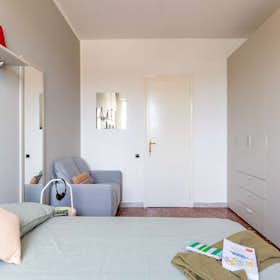 Private room for rent for €790 per month in Rome, Via degli Ortaggi