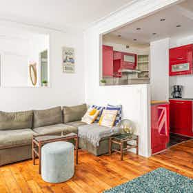 Appartement te huur voor € 1.900 per maand in Paris, Rue Albert Thomas