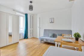 Monolocale in affitto a 1.309 € al mese a Paris, Rue de la Croix-Nivert
