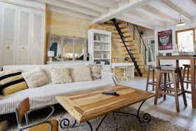 Appartement te huur voor € 1.466 per maand in Bordeaux, Rue Giner de los Rios