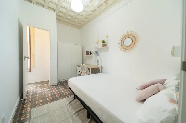 Private room in Carrer de Santa Anna, Barcelona (1512483) room image 1