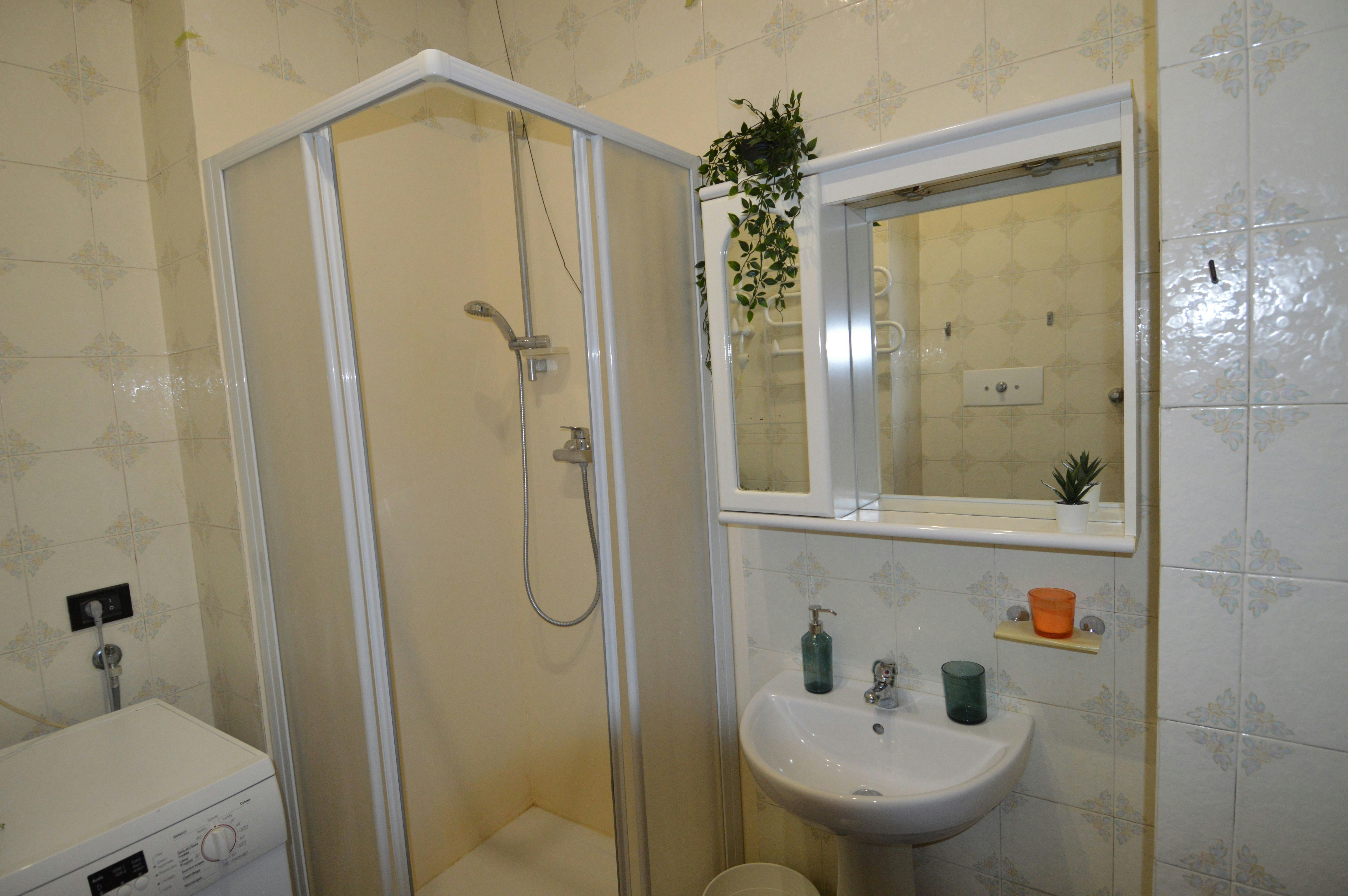 Single room Modena, 1 bed, 12m² — photo 19