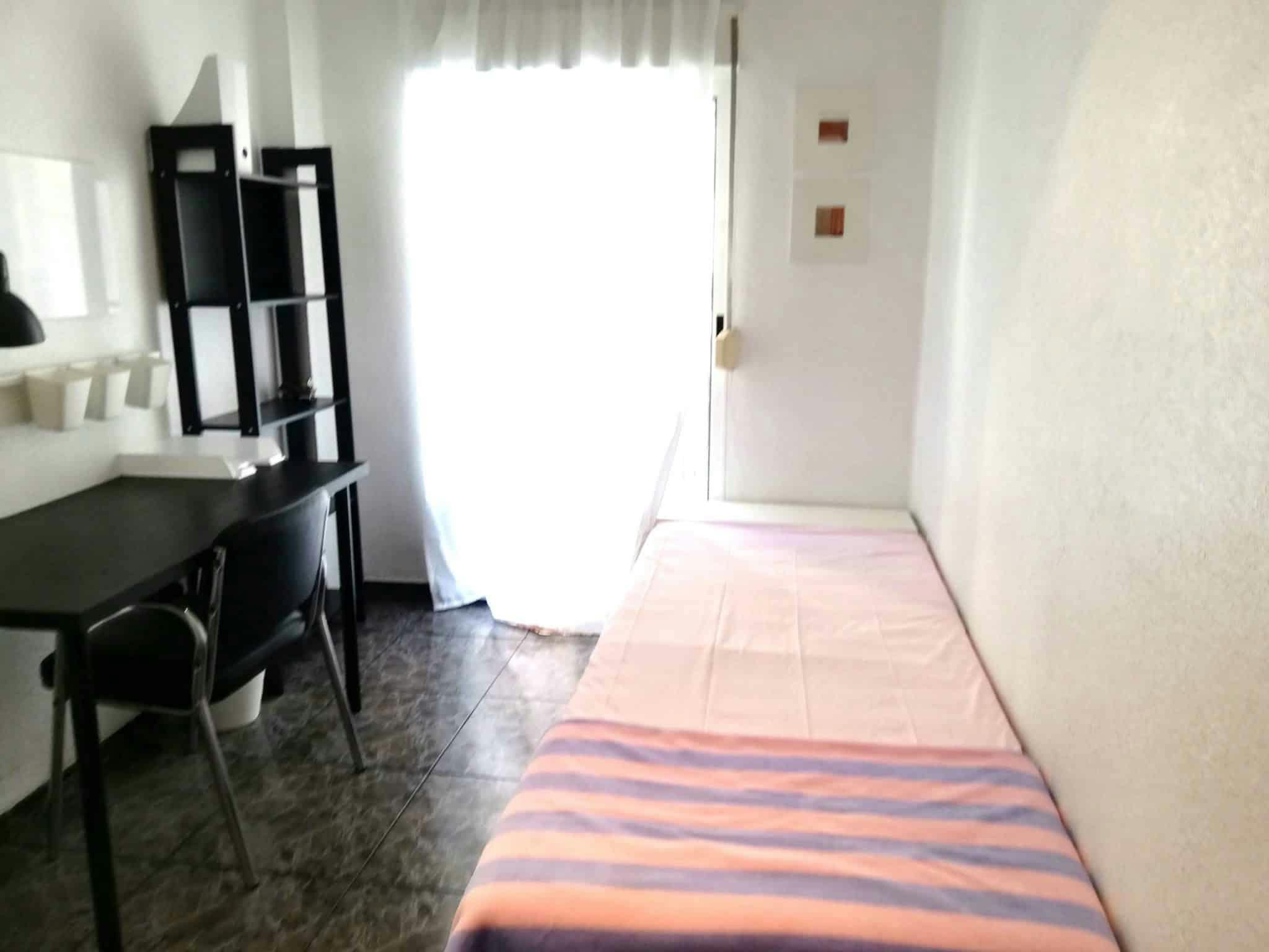 Calle Arquitecto Gasco, Valencia preview