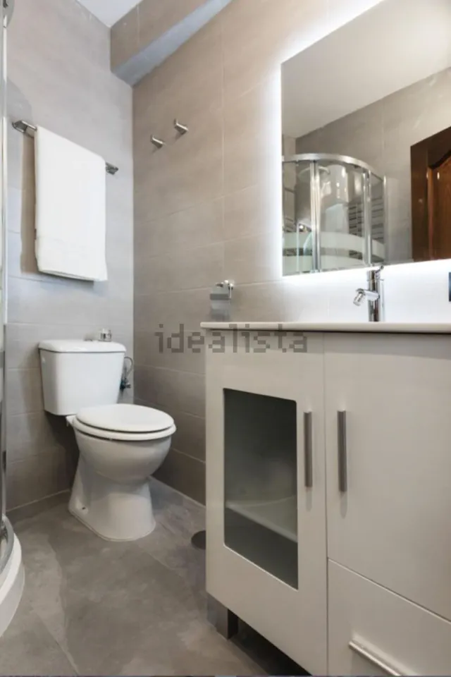 Private room in Calle del Jilguero, Madrid (1512546) room image 50
