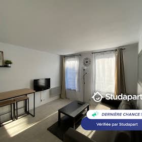 Apartment for rent for €630 per month in Marseille, Rue Puvis de Chavannes